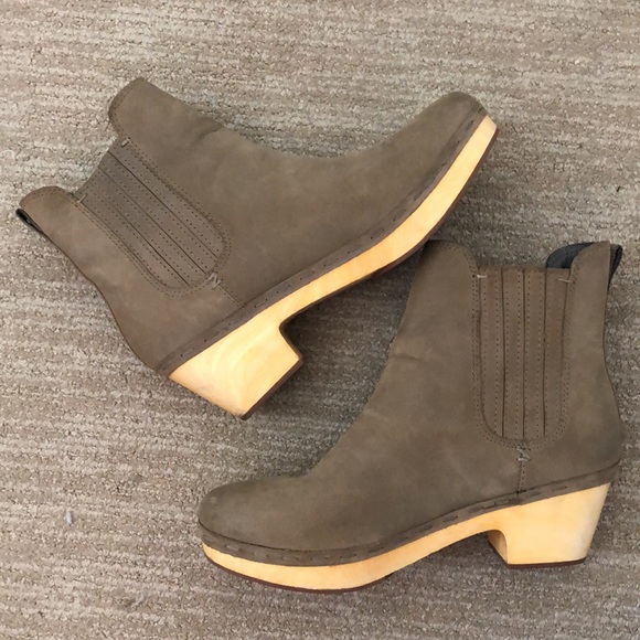 Frye & Co neutral suede boots - Picture 4 of 4